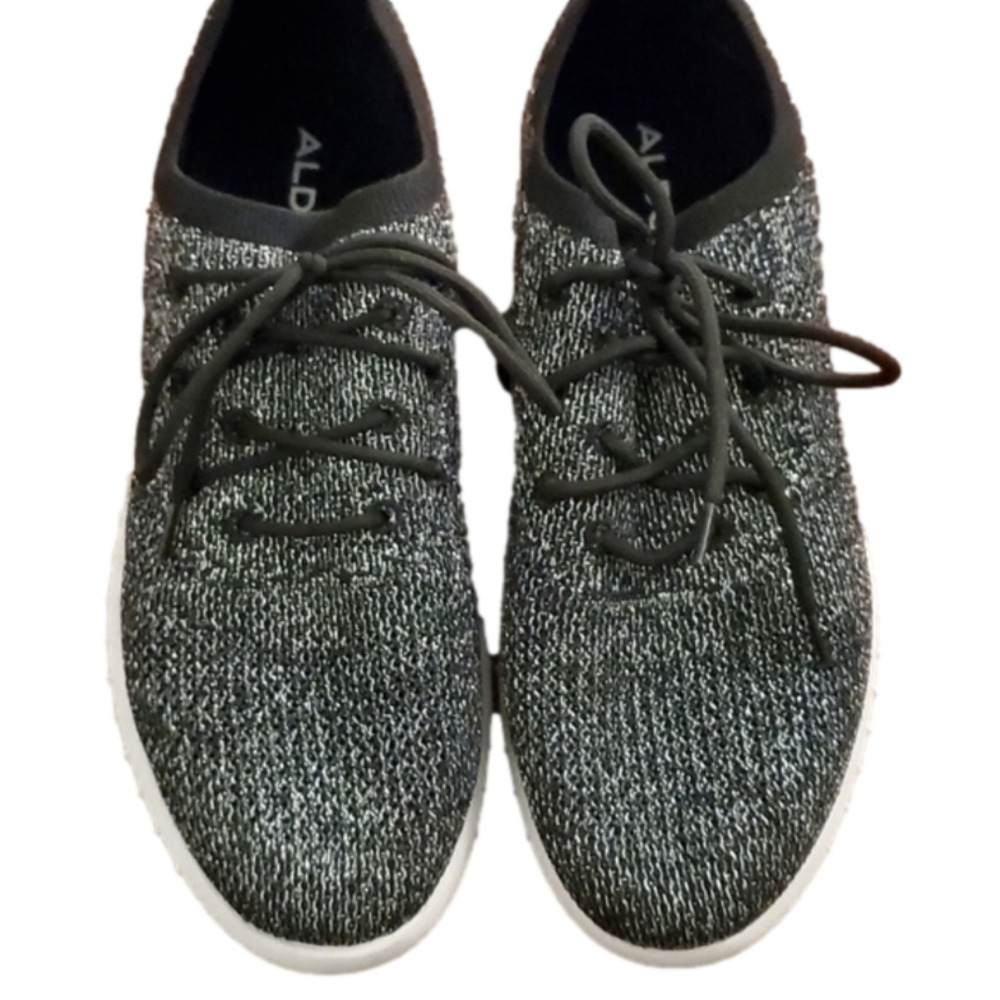 𝅺ALDO Black and Silver Sparkly Sneakers
